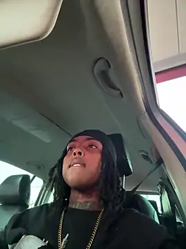 Snapshot of seductivefreak7 chatting on March 18, 2:04 am seductivefreak7 online show from March 18, 2:04 am