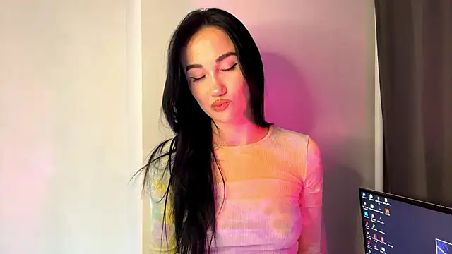 Snapshot of Beautyofnlka chatting on November 29, 2:53 pm Beautyofnlka online show from November 29, 2:53 pm