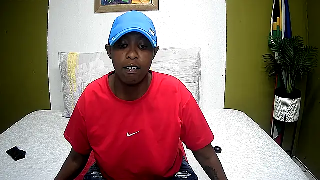 Snapshot of SexyCurves9 chatting on June 13, 9:46 pm SexyCurves9 online show from June 13, 9:46 pm