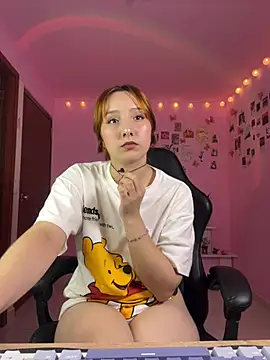 Davne  online show from April 21, 10:45 pm