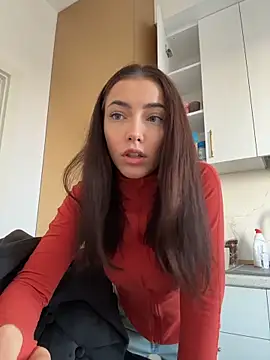 LianixLoverx online show from April 5, 4:15 pm