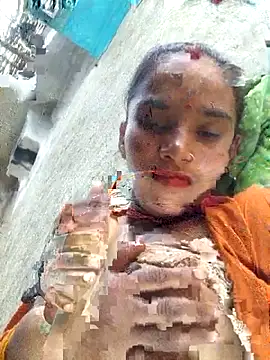 Uma sain online show from April 6, 9:43 am