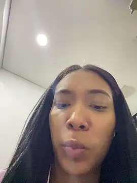KarolRojas 22 online show from May 7, 3:56 am