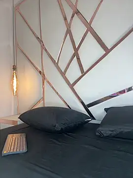 Celeste Valencia  online show from March 19, 4:38 am