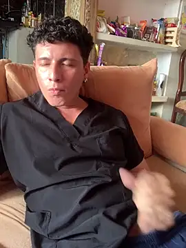 angelxxx95 online show from February 27, 5:13 pm