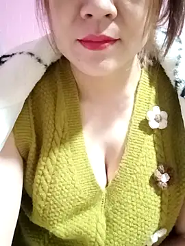 Snapshot of Lily-ross22 chatting on November 27, 7:38 pm Lily-ross22 online show from November 27, 7:38 pm