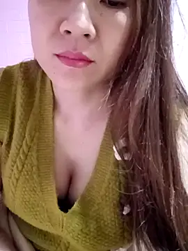 Snapshot of Lily-ross22 chatting on November 28, 7:44 am Lily-ross22 online show from November 28, 7:44 am