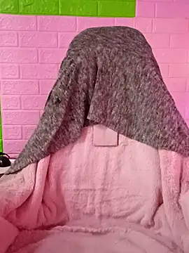 Lily-ross22 online show from February 28, 5:08 am