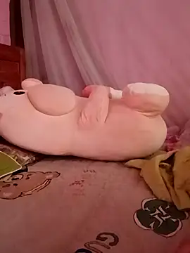 Lily-ross22 online show from April 21, 4:56 pm