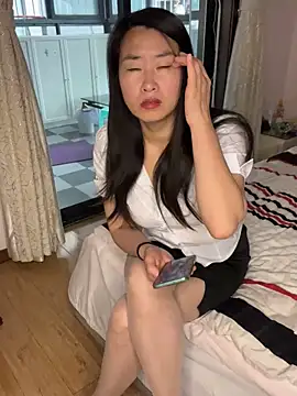 Snapshot of TU-37 chatting on November 29, 7:00 am TU-37 online show from November 29, 7:00 am