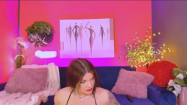 Snapshot of JessicaFlame chatting on December 3, 6:10 am JessicaFlame online show from December 3, 6:10 am