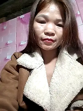 Snapshot of -mayman99 chatting on November 30, 3:05 pm -mayman99 online show from November 30, 3:05 pm