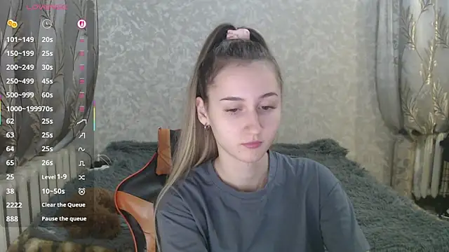 Ave Costly online show from December 21, 4:47 pm