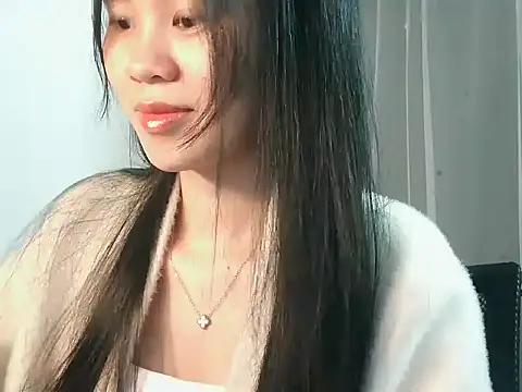 Snapshot of Nunaa18 chatting on December 1, 1:38 pm Nunaa18 online show from December 1, 1:38 pm