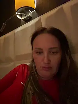 TomilaSi online show from April 1, 8:28 pm