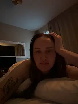 TomilaSi online show from April 15, 4:30 am