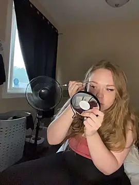 SmirkFans online show from April 5, 10:18 pm