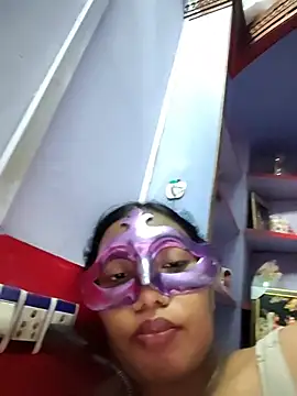 Snapshot of aarti03fb chatting on June 24, 6:07 pm aarti03fb online show from June 24, 6:07 pm