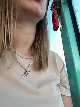 Brooke lover online show from July 18, 7:06 pm