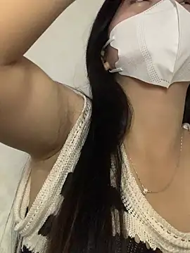 lana-kan online show from February 7, 1:37 pm