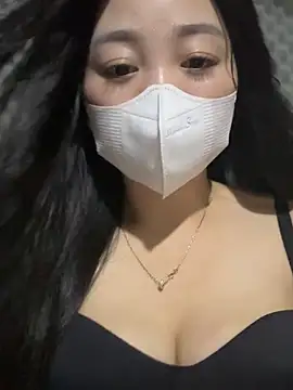 lana-kan online show from July 31, 3:00 pm
