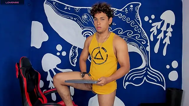 LiamVibes212 online show from July 23, 11:30 am