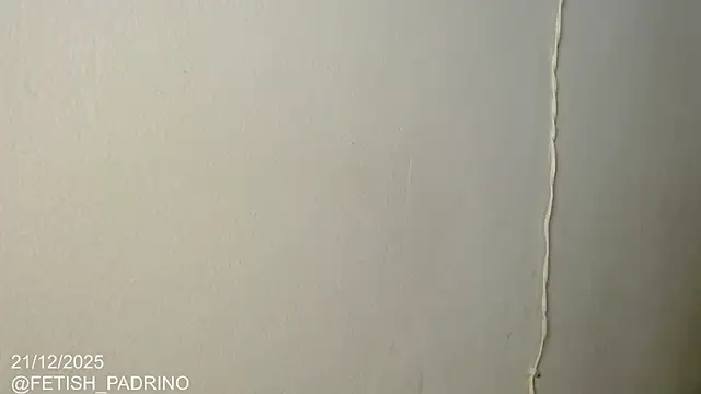 holegape online show from December 22, 4:20 am