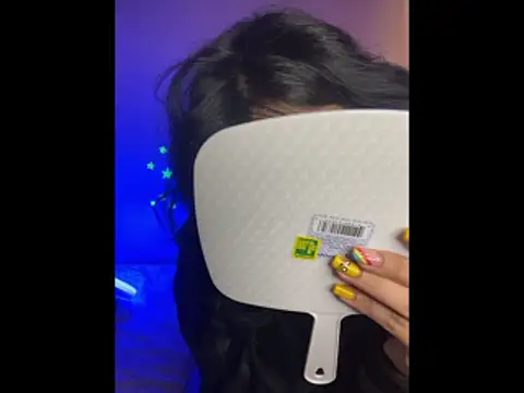 SaraAndrade  online show from January 17, 2:00 pm