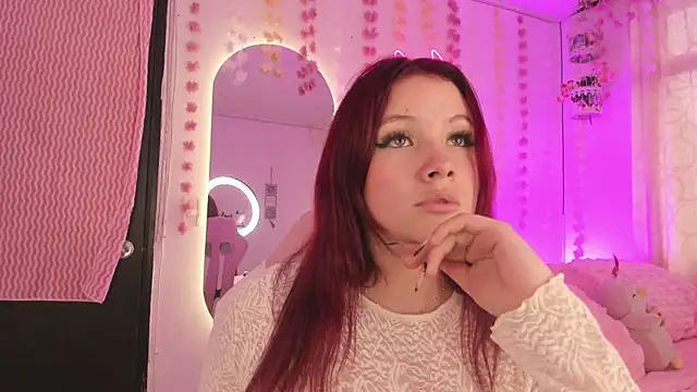 Snapshot of julse__ chatting on February 2, 10:30 pm julse online show from February 2, 10:30 pm