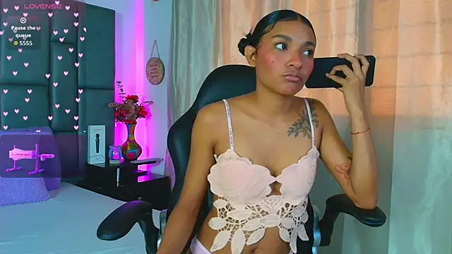 TashaNaughty4u online show from May 28, 7:55 pm