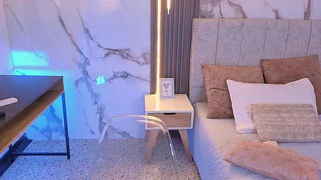 Snapshot of Kattie_sweet1 chatting on December 3, 1:09 pm Kattie sweet1 online show from December 3, 1:09 pm