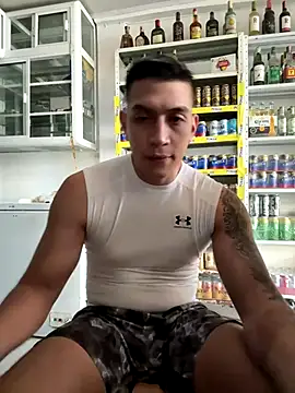 OliverWest04 online show from December 18, 10:05 pm