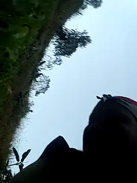 Snapshot of hey-bana chatting on December 2, 10:09 am hey-bana online show from December 2, 10:09 am