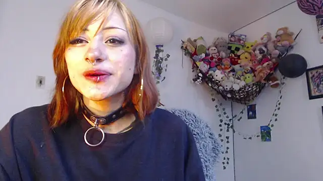 Layla quinn online show from May 21, 8:05 pm