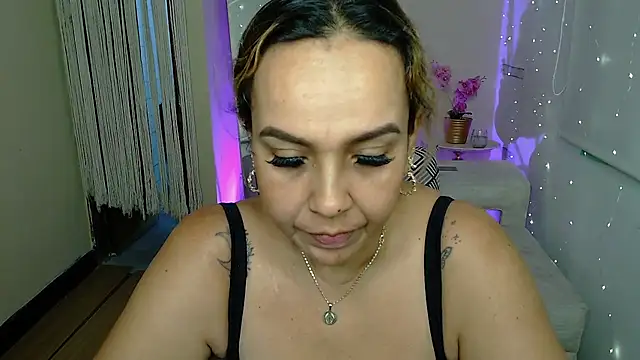Aunty milf online show from July 2, 4:24 pm