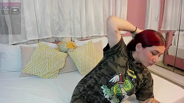 CharlotteBlossom online show from January 8, 8:44 pm