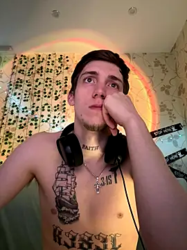 Snapshot of Rabizoon chatting on January 7, 1:41 am Rabizoon online show from January 7, 1:41 am