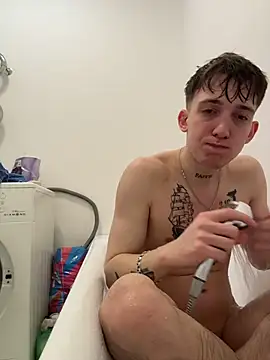 Snapshot of Rabizoon chatting on February 9, 6:28 am Rabizoon online show from February 9, 6:28 am