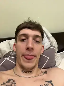 Snapshot of Rabizoon chatting on February 21, 2:29 pm Rabizoon online show from February 21, 2:29 pm