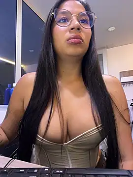 ImBrenda 1 online show from February 18, 11:44 pm