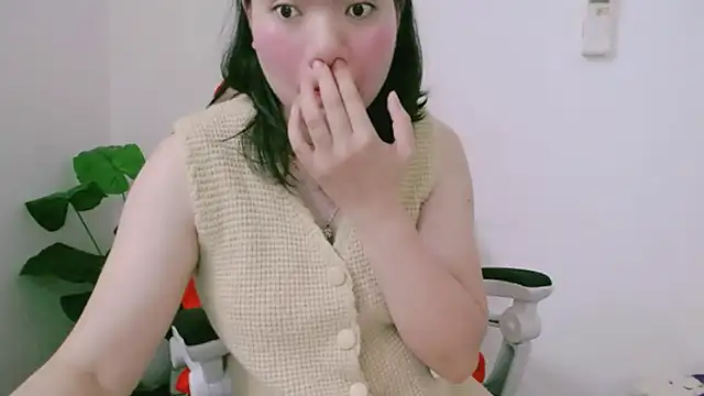 Snapshot of Lisa537- chatting on December 4, 7:17 am Lisa537- online show from December 4, 7:17 am