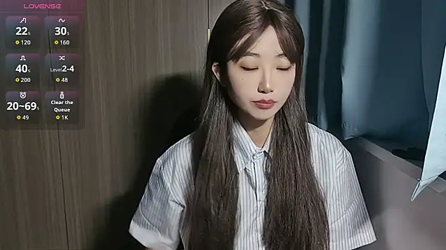 Yyoo-99 online show from November 29, 10:13 pm