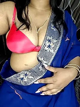 Snapshot of Curvy_Pooja chatting on May 5, 6:16 pm Curvy Pooja online show from May 5, 6:16 pm