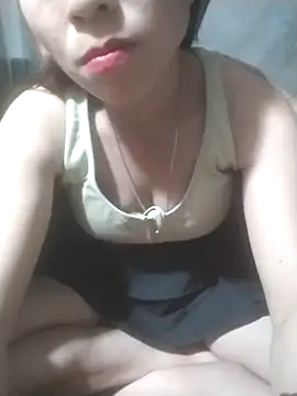 Snapshot of tieutam122 chatting on December 2, 2:01 pm tieutam122 online show from December 2, 2:01 pm