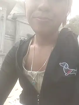 Snapshot of tieutam122 chatting on December 3, 7:38 am tieutam122 online show from December 3, 7:38 am