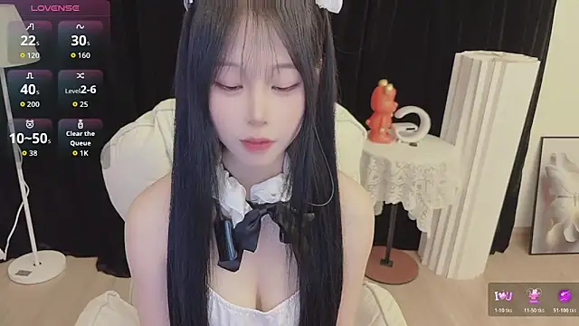 Snapshot of -Annababy chatting on June 19, 12:31 pm -Annababy online show from June 19, 12:31 pm