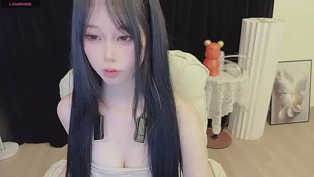 Snapshot of -Annababy chatting on July 7, 1:48 pm -Annababy online show from July 7, 1:48 pm