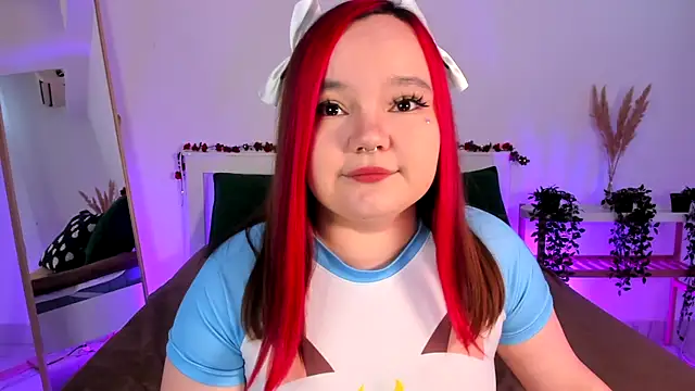 Snapshot of Rose_Luvv chatting on February 20, 7:32 am Rose Luvv online show from February 20, 7:32 am