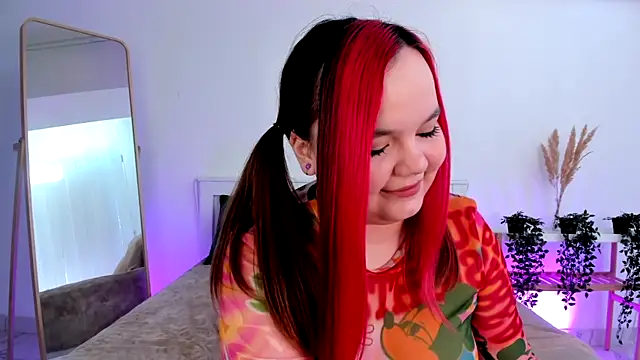 Snapshot of Rose_Luvv chatting on May 10, 6:40 am Rose Luvv online show from May 10, 6:40 am