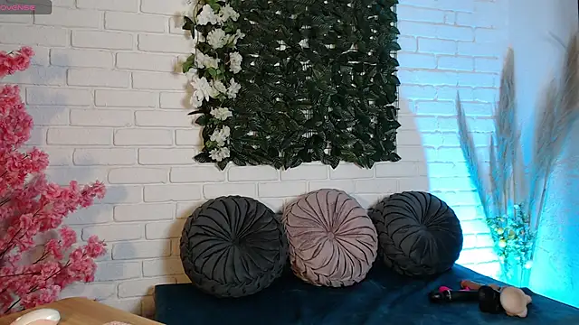 Karla Ferrer x online show from April 14, 4:24 pm